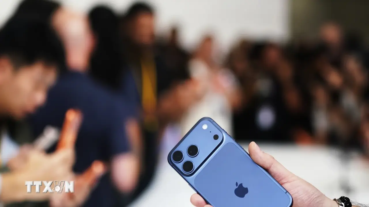 زيادة متوقعة في سعر iPhone 18 Pro تصل إلى 200 دولار في سبتمبر.